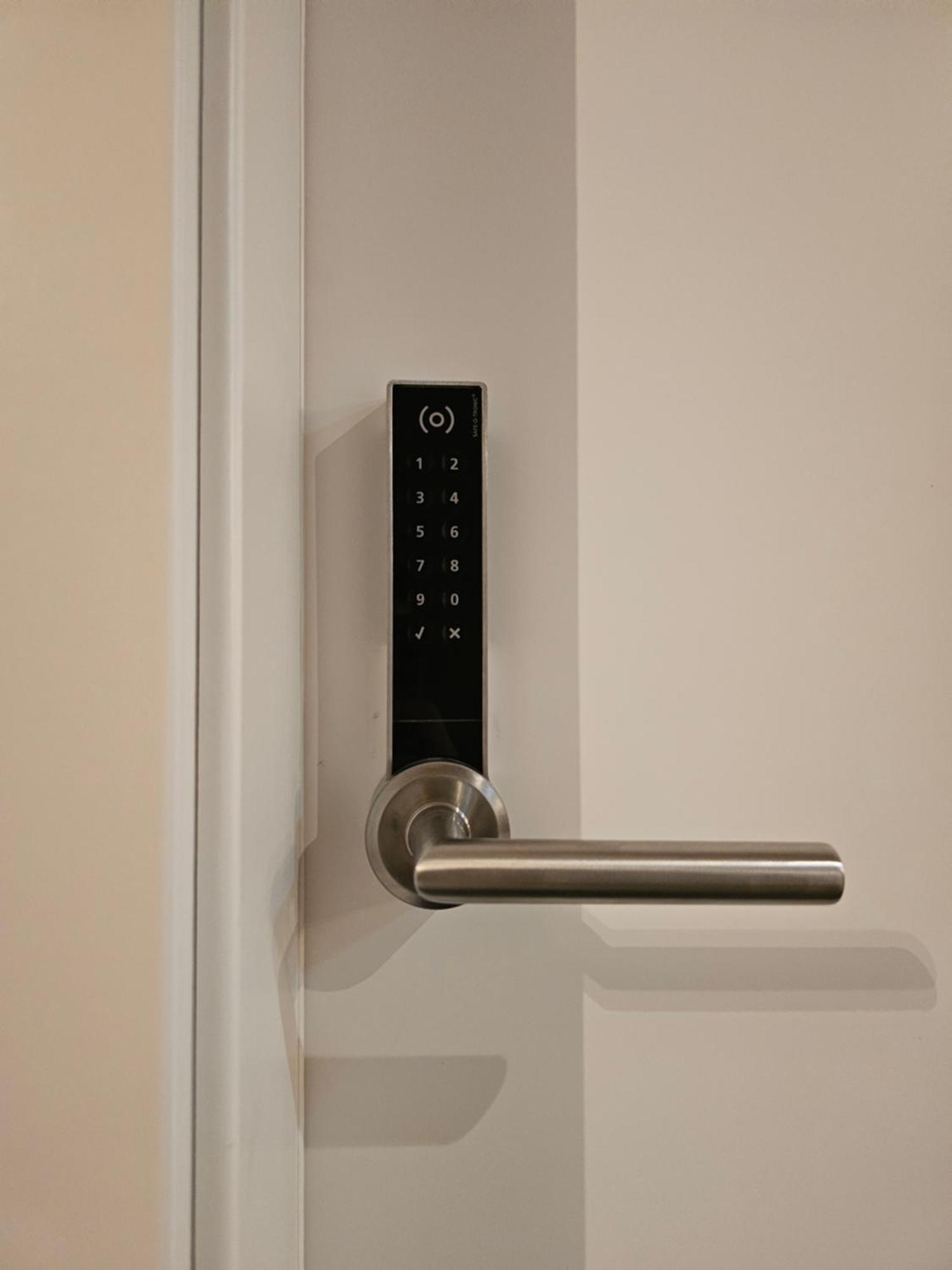 Easy Vienna By Stadtpark - Newly Renovated Bagian luar foto